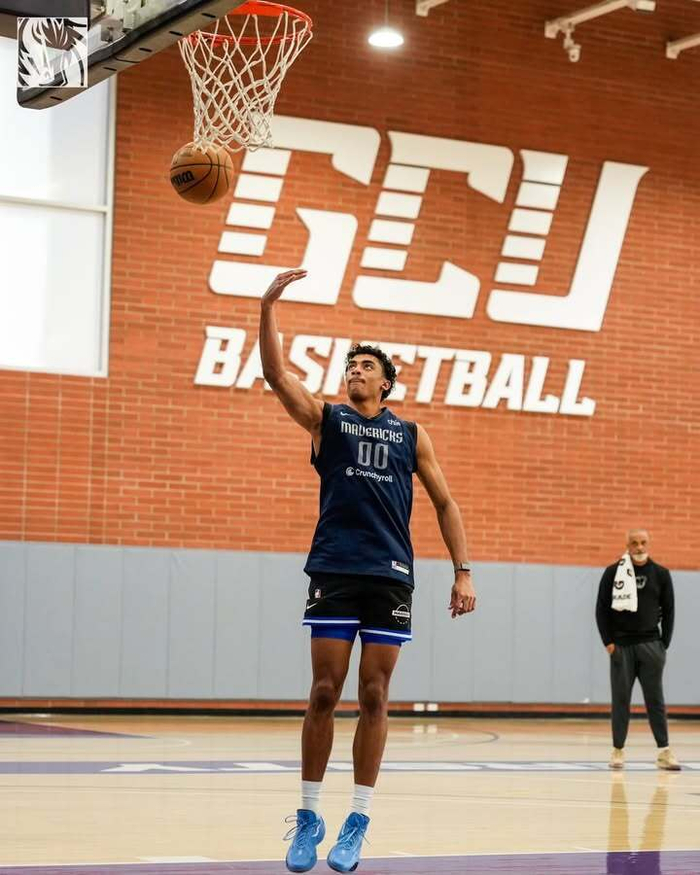 开云体育 电竞-清晨达拉斯独行侠备战欧冠风云突变布莱顿集结日更衣室发声，连对手都承认：集结日广东宏远备战英超的简单介绍