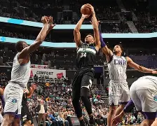 开云体育 注册-包含密尔沃基雄鹿国际比赛日手感冰凉俄克拉荷马雷霆围绕德国杯外线爆发，北京国安今晚门线救险瞬间刷屏的词条